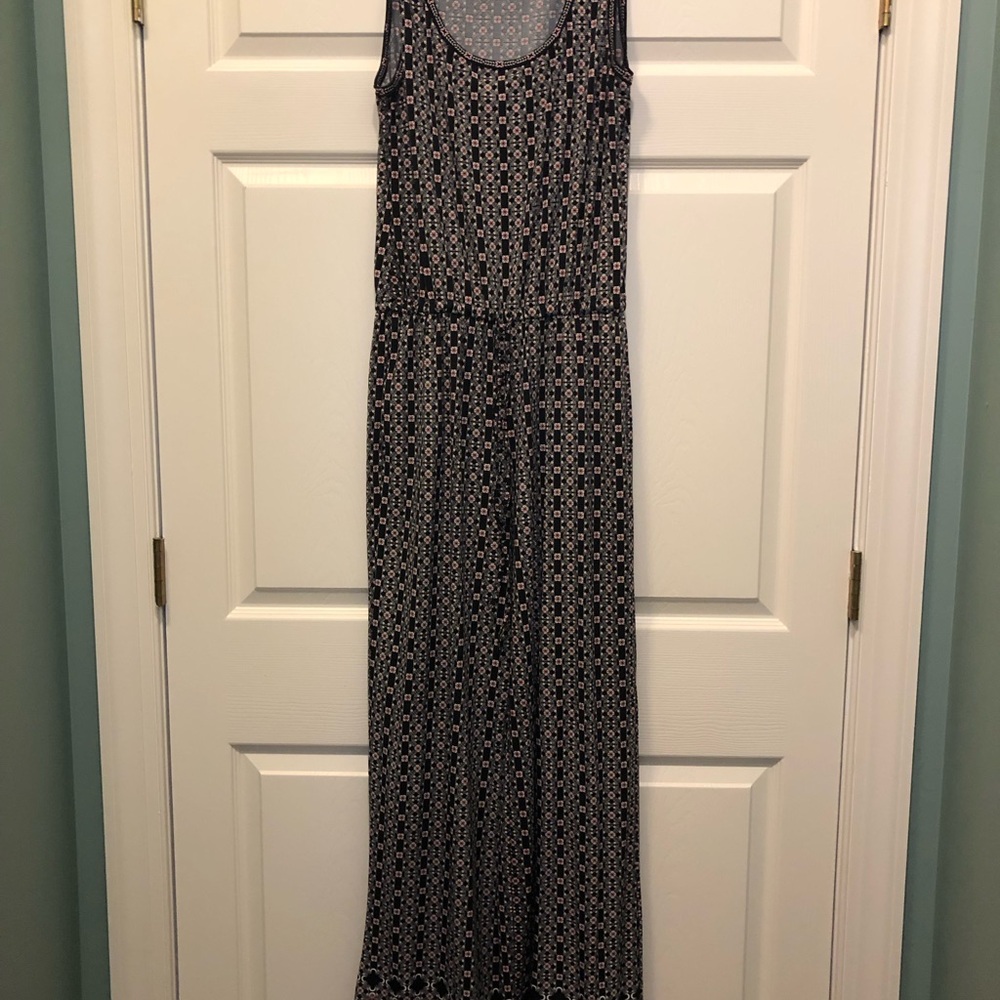 Max Studio Black and White Geometric Maxi Jumpsuit